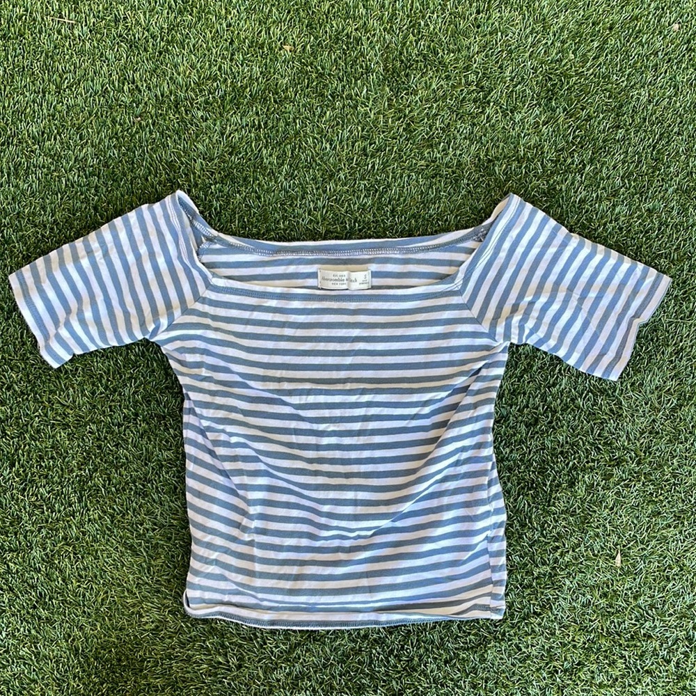 Abercrombie crop top